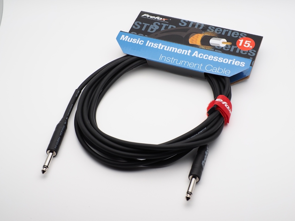 <h2>GC641-1S-5</h2><br>5米双直包头 吉他连接线